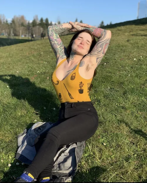 Fluffy enough for you? by wolffinthethroneroom