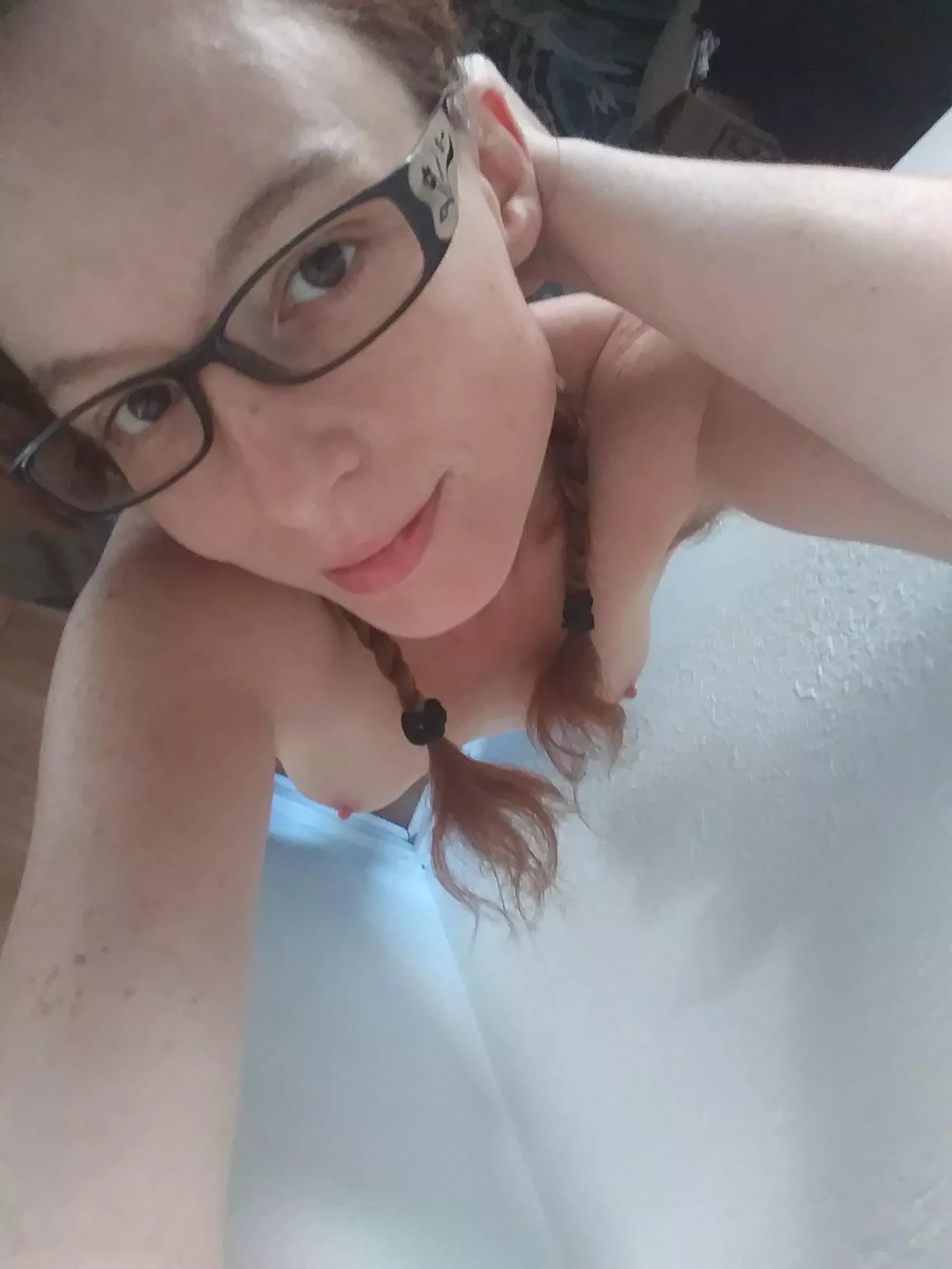 Fluffy pits peekaboo ☺️ posted by 4namolly