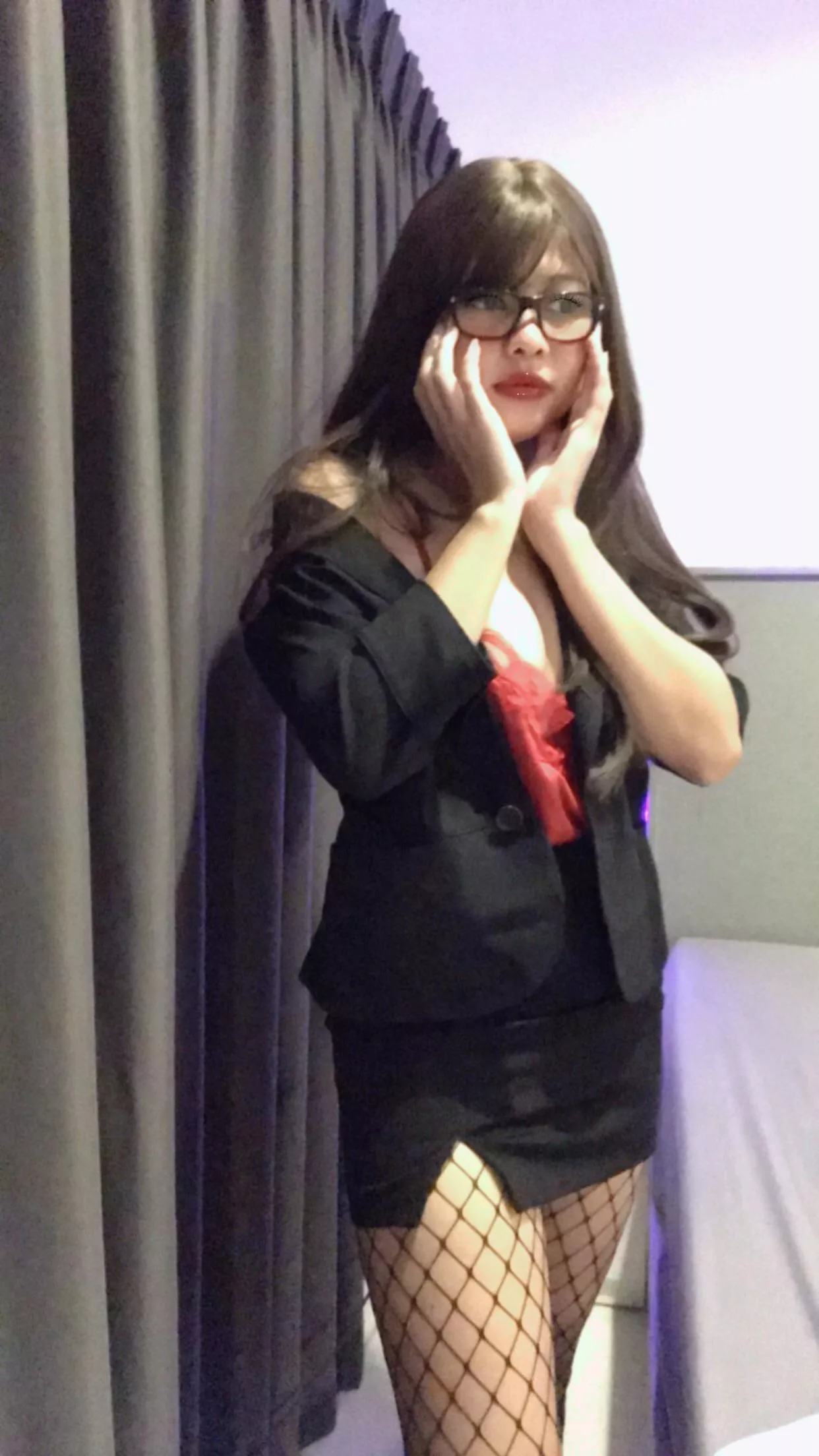 (F)my last date did the naked man and took my reaction and i think it is beautiful🥰 posted by Gold_Worker_6232