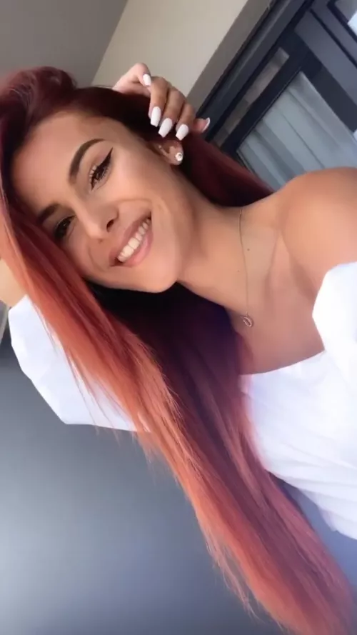 Focus on my nails by ivanaaaa4