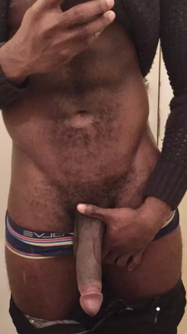 Follow @berrnarrddo posted by MartianGold