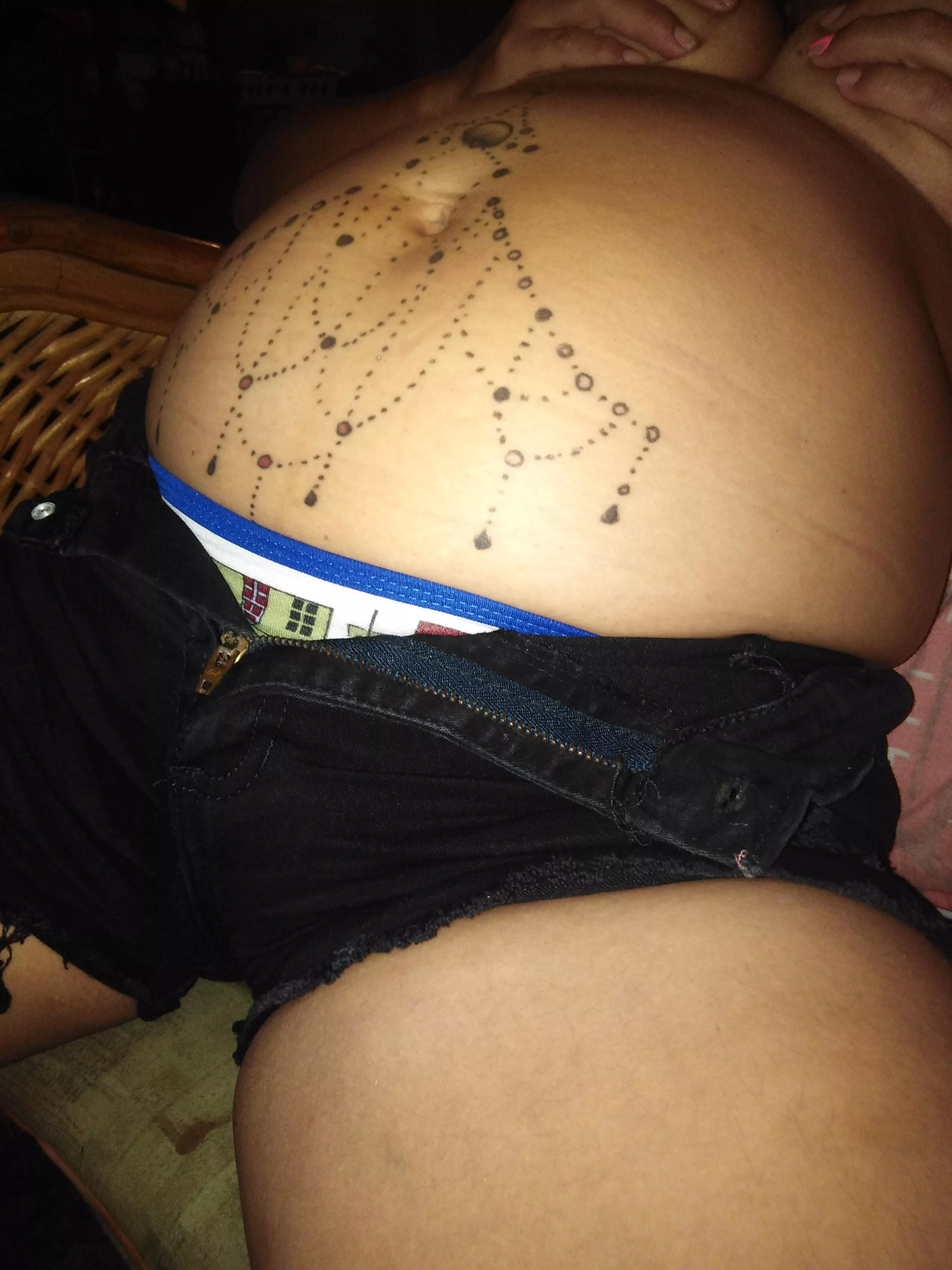 🐷🍾😋🎂🍔🍕🌭🥪🍟🍾😋🐖Follow me on kik: Karolstar_14. posted by karolstar_14