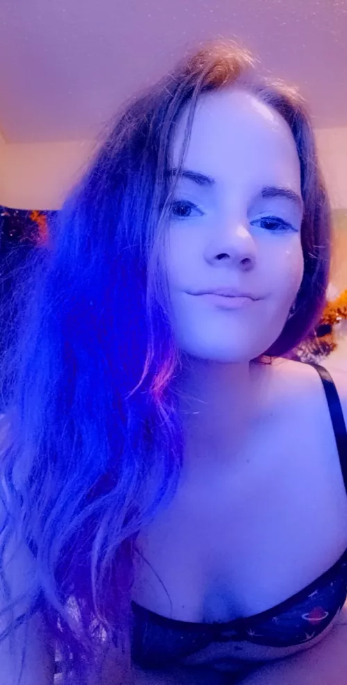 Follow me!! by Halloweenie_sex_doll