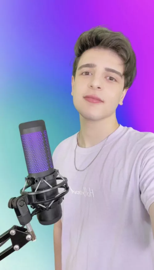 Follow your dreams 💜💎 by prxncecharmxng