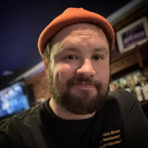 For Halloween, I dressed as a gay acorn. A Gaycorn™️ by nithdotcom