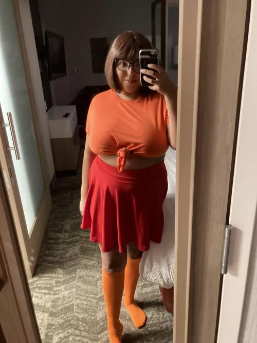 For Halloween I’m going as chubby Velma ☺️ by leftistbitch25