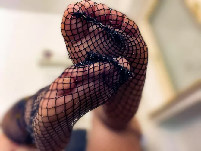 For my foot friends 💕🤪🤪 by Mila_Khalifa