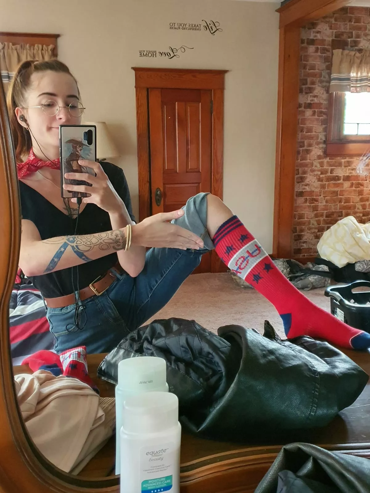 For once it's me inserting something big and thick into something American and not the other way around [23F🇩🇪] posted by [deleted]