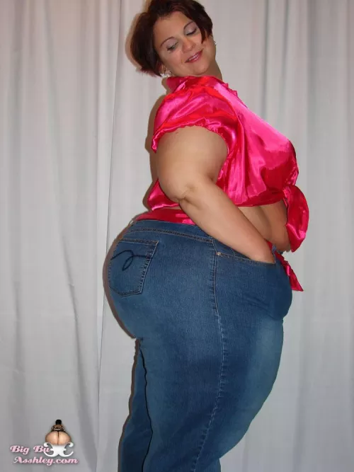 For Those That Like Them Super Sized by fatfan_69