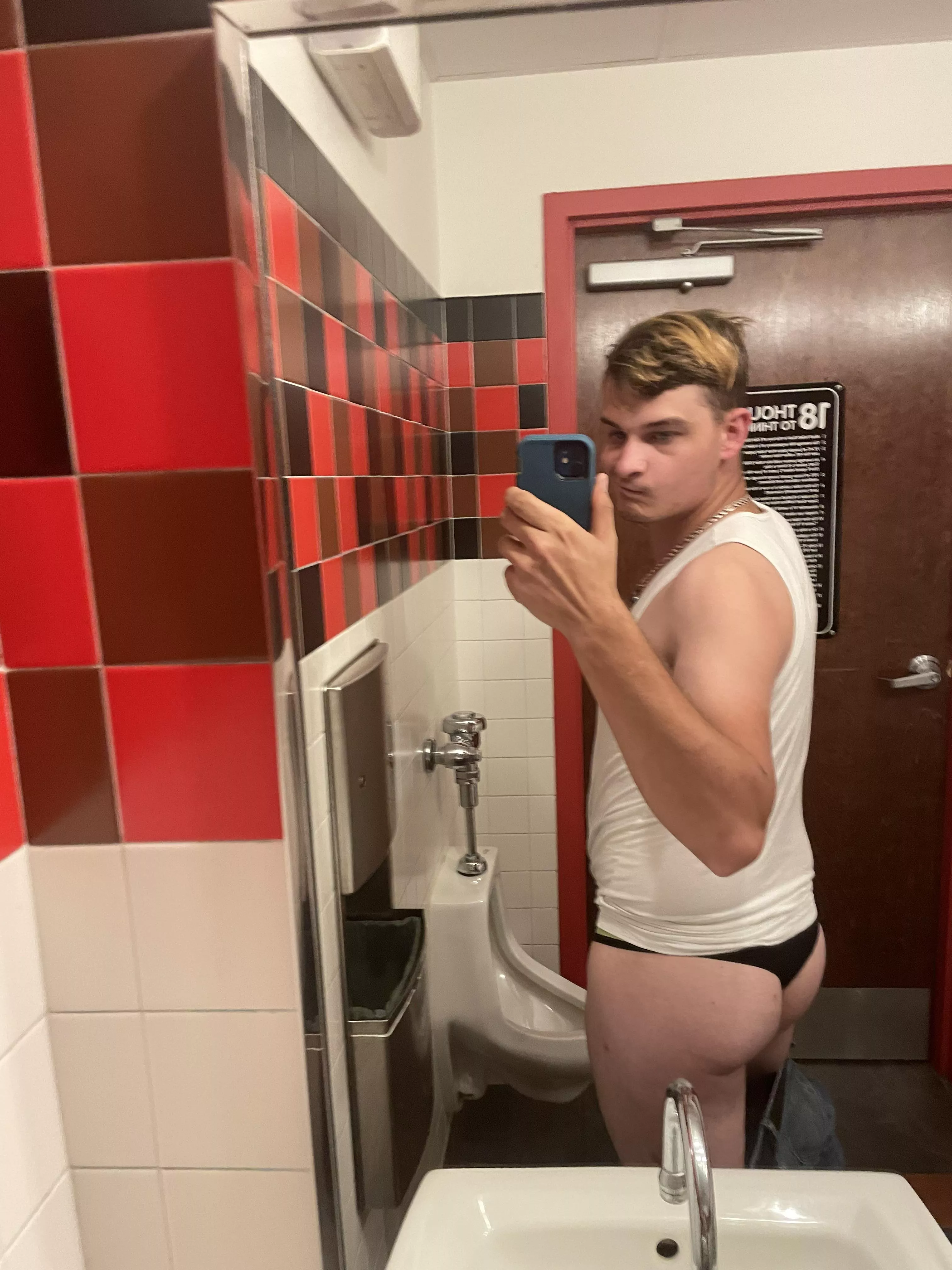 For those who wanted more face 😘 posted by aceflarechaser