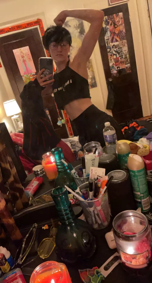 For tobacco use only by MiloShroomz