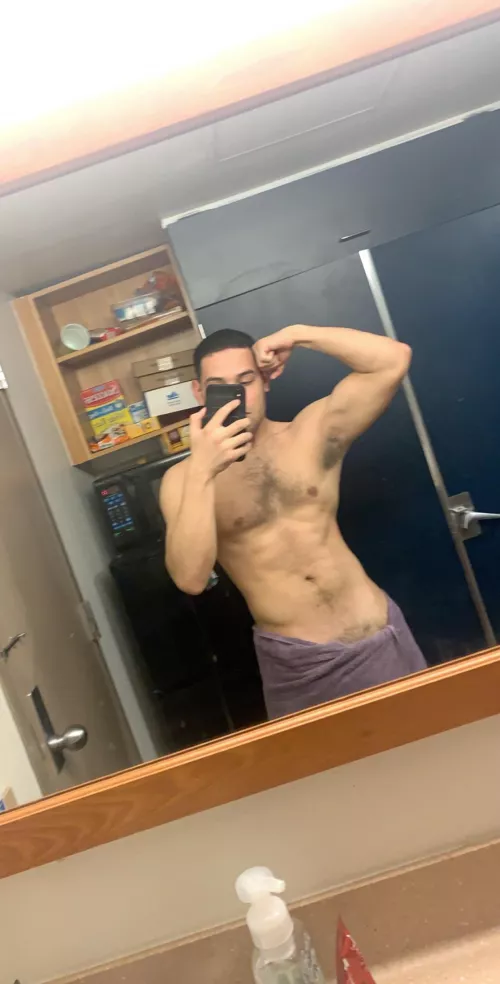 For your viewing pleasure by Auricuen