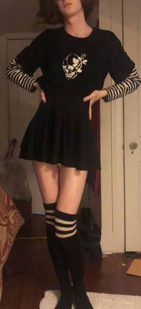 Forgot to post something yesterday but happy femboy Friday! by QuakerOatsFemBoy