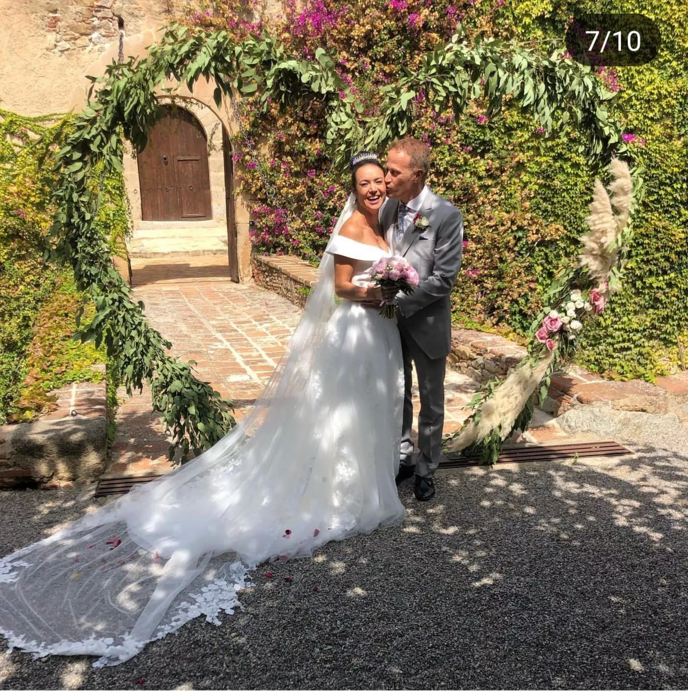 Franceska... Is officially married posted by arkarbakar