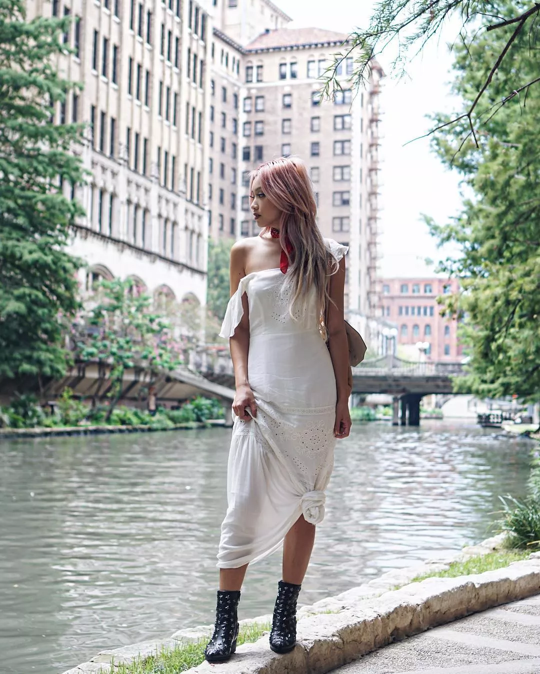 Francis Lola posted by MintyFroggy