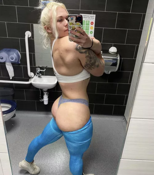 Frankie Dennis by yoitzjo