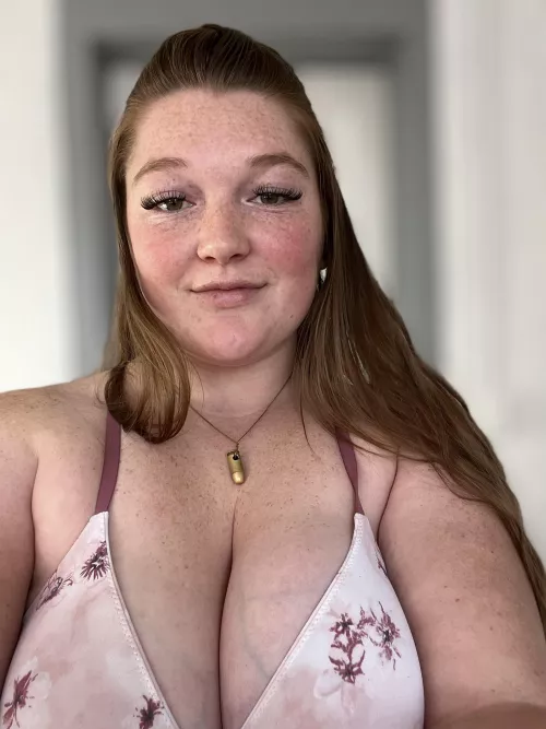 Freckles and veiny boobs😛 by pussiesncream
