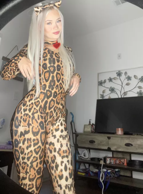 Free 2 week trial 🌸 pink pussy & asshole 🌸 blonde 👱🏼‍♀️ daily uploads 🌸 over 600+ posts 🌸 sexting/ facetimes & customs 🌸 by Allyssacream