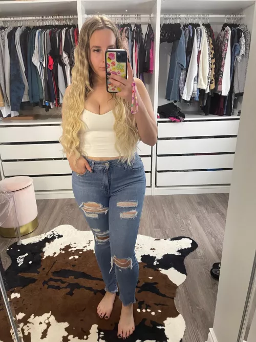 FREE !! JOIN MY FREE ONLYFANS ! SOLO CONTENT UPLOADED REGULARLY , B/G, and CUSTOM CONTENT AVAILABLE by prettylatinagirl