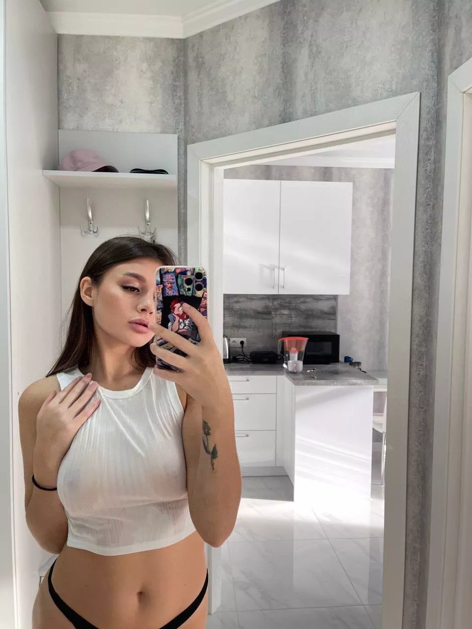 FREE OF .Want to see my sweet wet holes? Custom friendly. Link in comments and bio 🥵 posted by No-Consideration7395