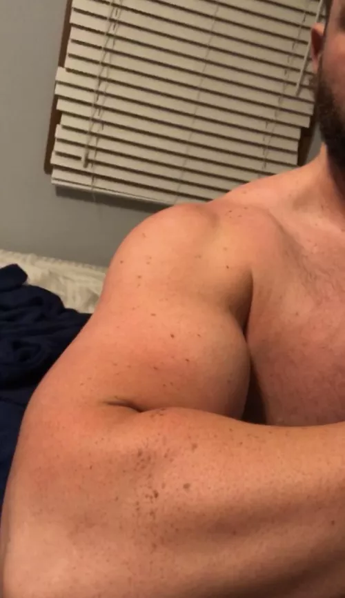 🚨 FREE ONLYFANS SUBSCRIPTION 🚨 ~ Link in bio ~ 🍆 💦 by Megadongx