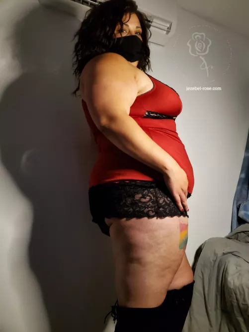 Free Sexy BBW Takes It ALL Off For You! FREE! Sexy and flirty fun! by JezebelRoseErotica