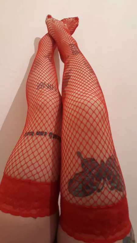 FREE SUBSCRIPTION 💋link in comments 💎Latin Femdom with big inked ass🍑🇦🇷 I’m into fetish 😈 🤤 Bubbles / Spit pro💦 🤭 Humiliation SPH 👸🏼Virtual girlfriend by evilnympha