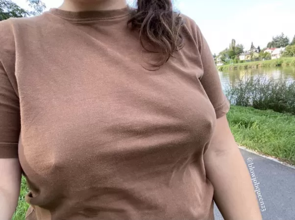 Free the nipples, please by BlowjobQueen23