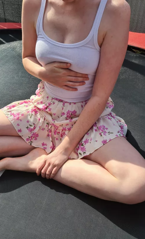 Free the nips by kates_kitty