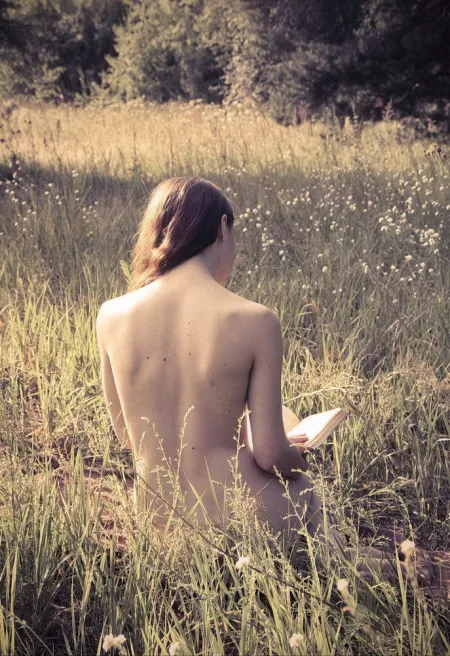 Fresh Air And a Good Book by paredocks