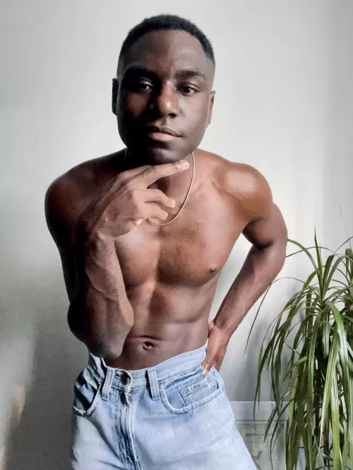 Fresh cut 💈+ good pair of jeans 👖 by kvinlam