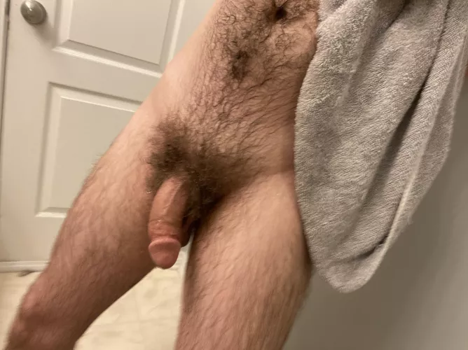 Fresh out of the shower by gamertime9