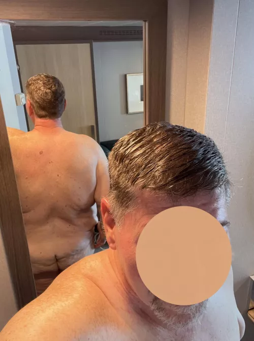 Fresh out of the shower by Carolinaman2175