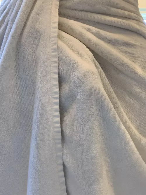 Fresh out of the shower by twnrks204