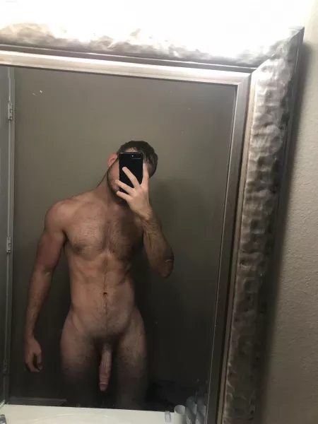 Fresh out of the shower by jasonxchill