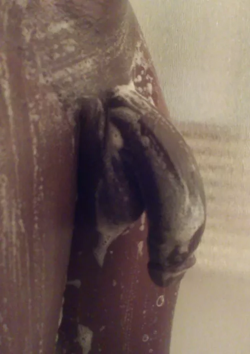 Fresh out the shower by nolahubig