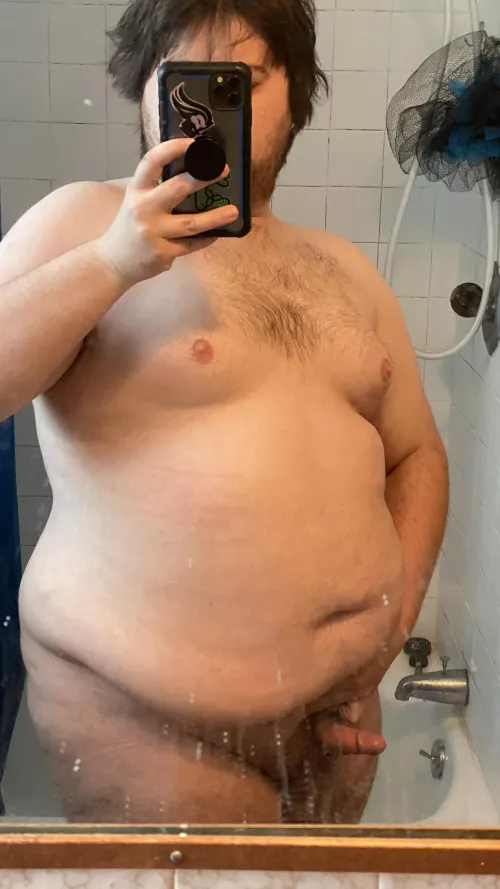 Fresh out the shower, in need of a release 🍆 by BigBelliedPapaBear