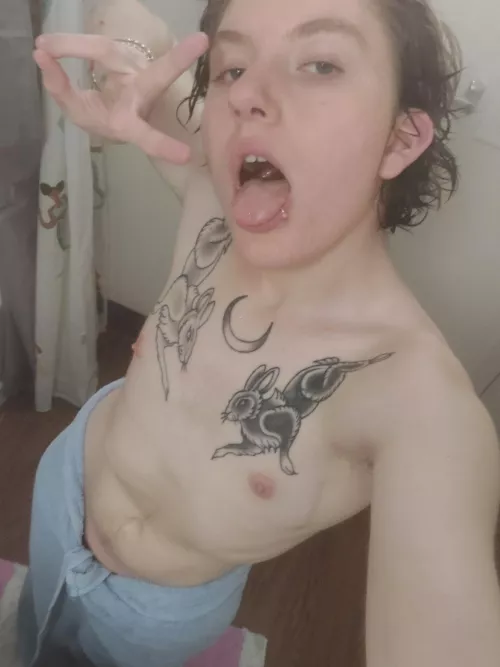 Fresh out the shower :P by BidGroundbreaking493