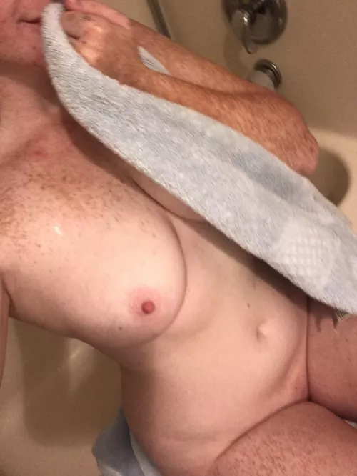 Freshly clean freckles, Who wants to dirty them? by MxMartian333