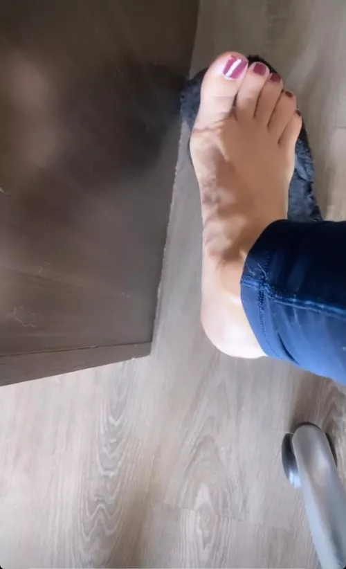 Freshly painted by SAQueenfeet