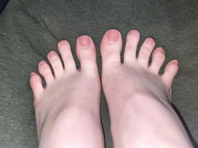 Freshly painted Pink toes 💕 by TinyFeet4457