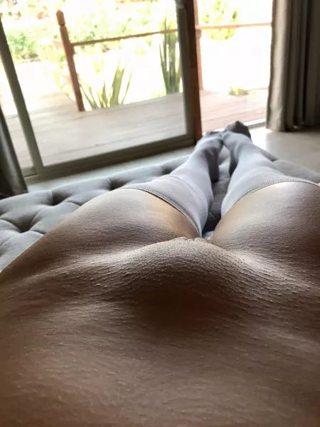 Freshly shaved. I hope you enjoy my mound! by tiny_t_cookie