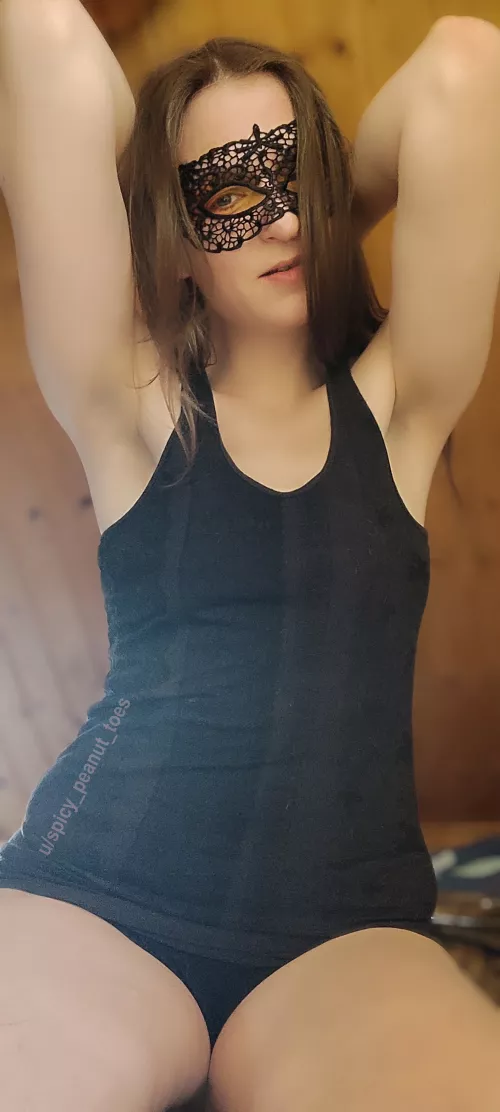 Freshly showered & shaved by Spicy_peanut_toes