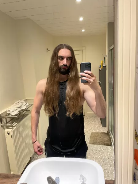 Freshly washed mane🦁 by Alexjh93