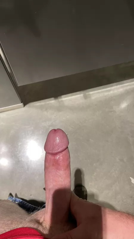 Friday and horny! by mightbefun81