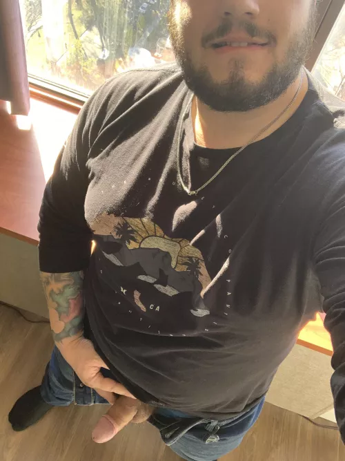 Friday at the hotel, who is comming by Hardbaguette10