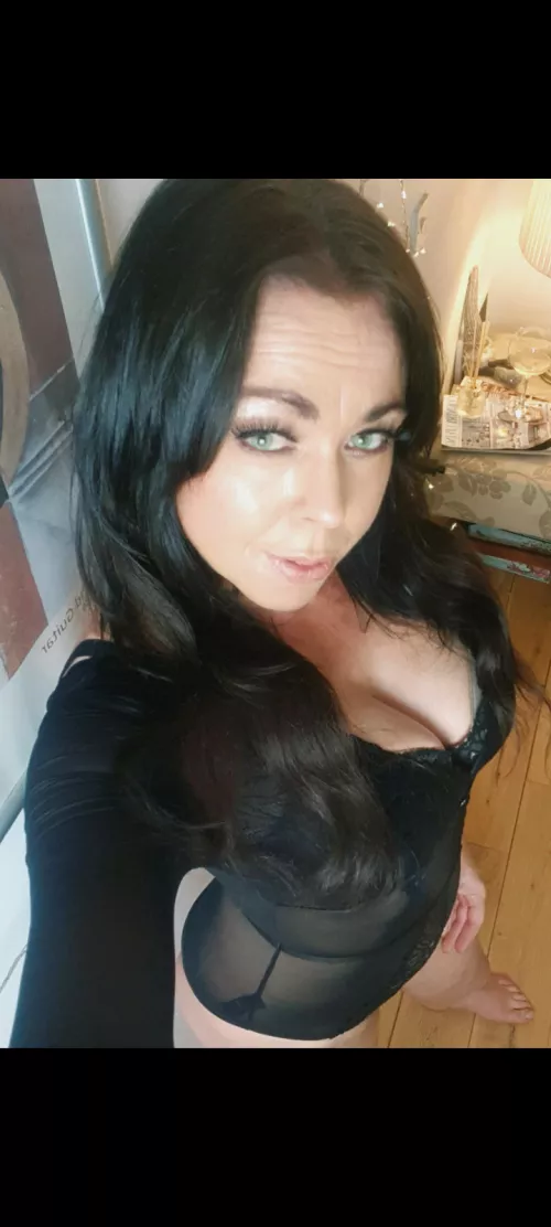 Friday Drinks anyone 🥂😘 (F)48 by englishmature1973