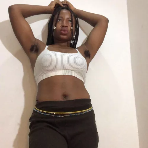 Friday picture for you all by Queenslipj95