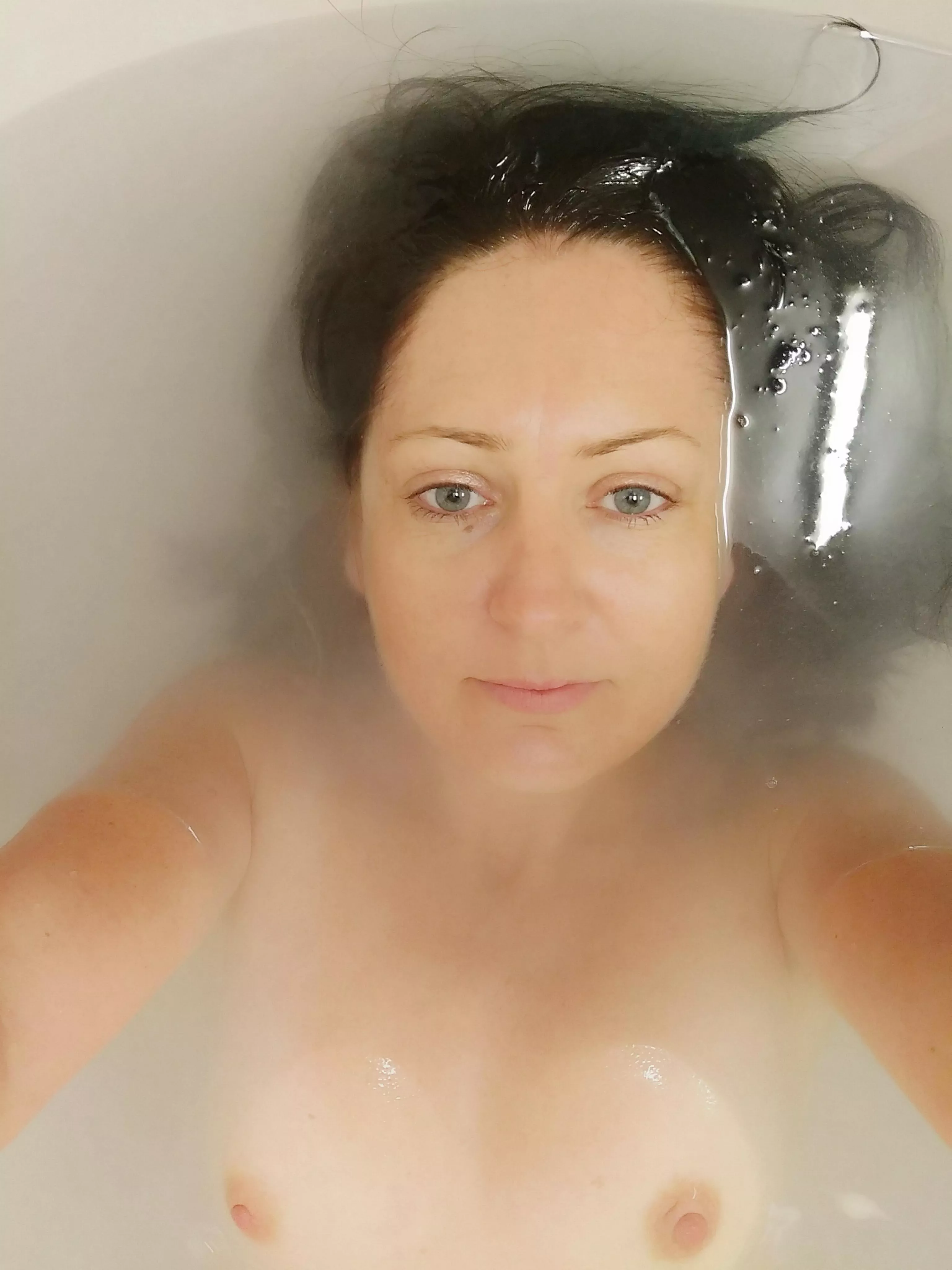 Friday's means facial day...feel like coating me? 💦💦💦 posted by mynameisnotvixen