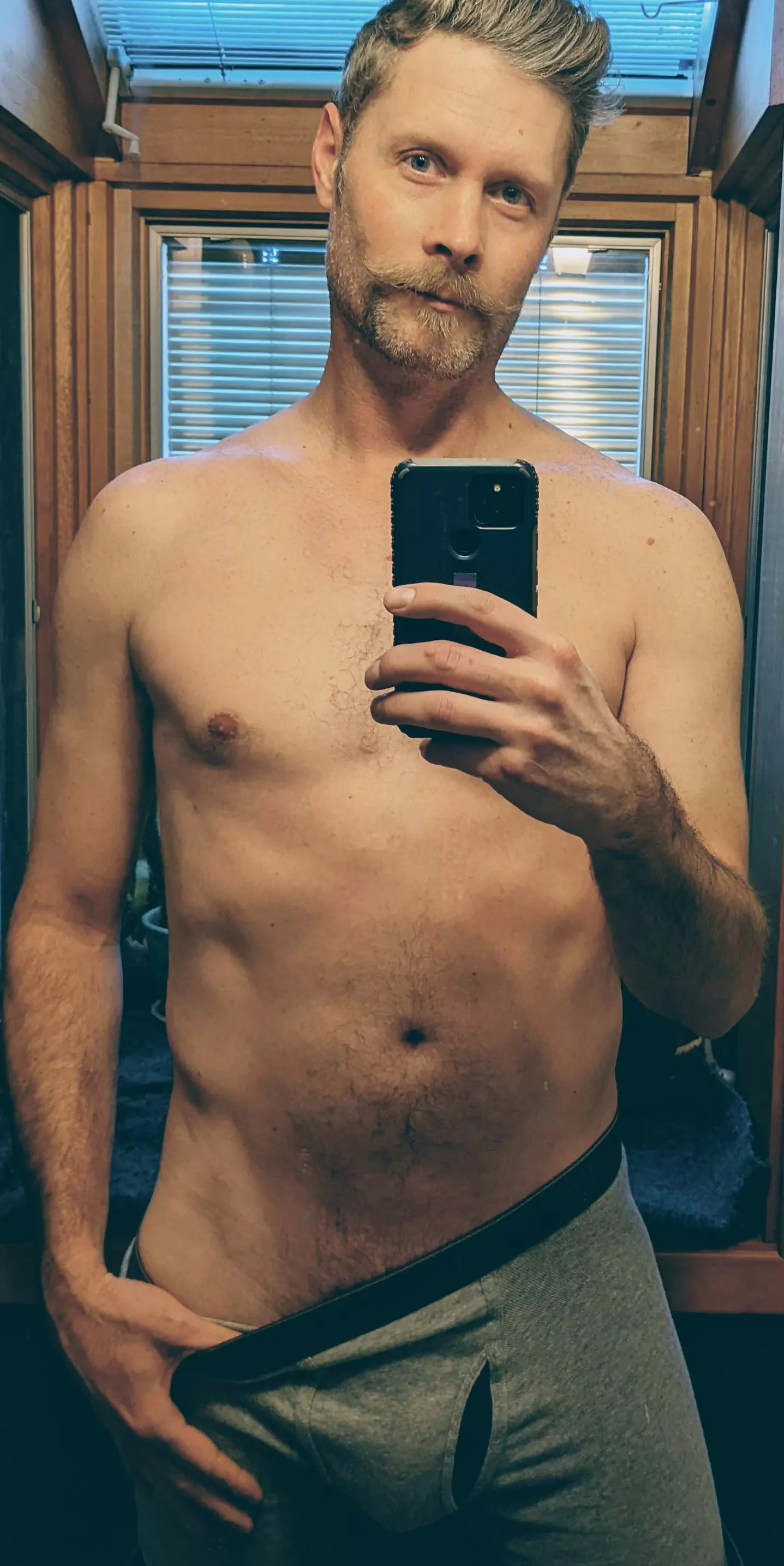 Frigid but frisky posted by pseudo_u